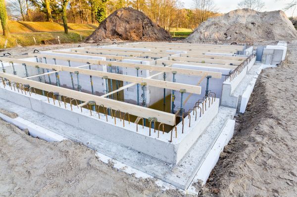 Cost of Concrete Foundation Pouring in Vancouver