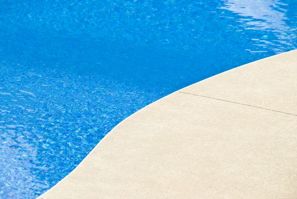Cost of Pool Deck Construction in Vancouver