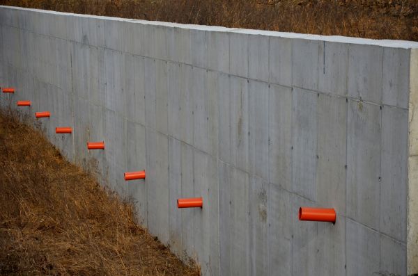 Cost of Concrete Wall Installation in Vancouver