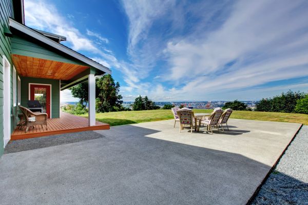 Cost of Backyard Concreting in Vancouver