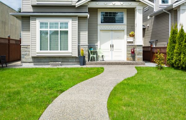 Cost of Concrete Path Construction in Vancouver